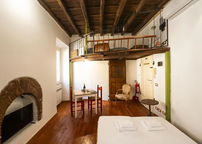 Apartment Trastevere Romantic Nest